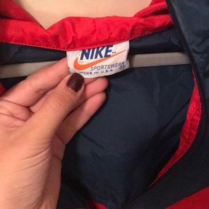 VINTAGE NIKE windbreaker!!